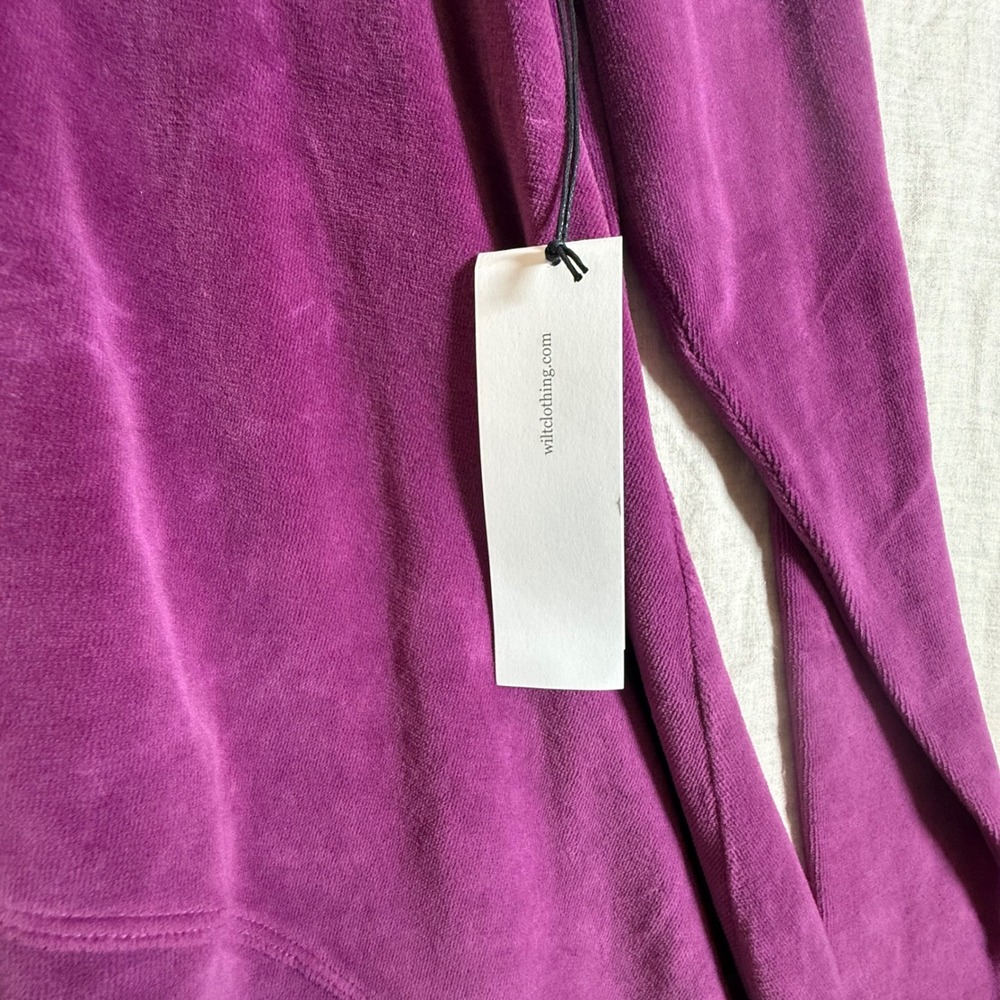 Wilt Velour Sweatshirt Women Medium Eggplant Flowy NEW‎ Pointed Side Seam - Picture 7 of 7